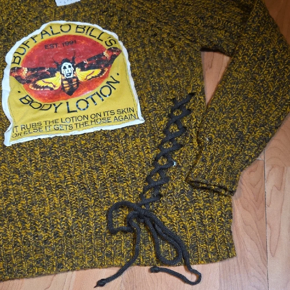 Buffalo Bill Upcycled Sweater - Picture 6 of 8